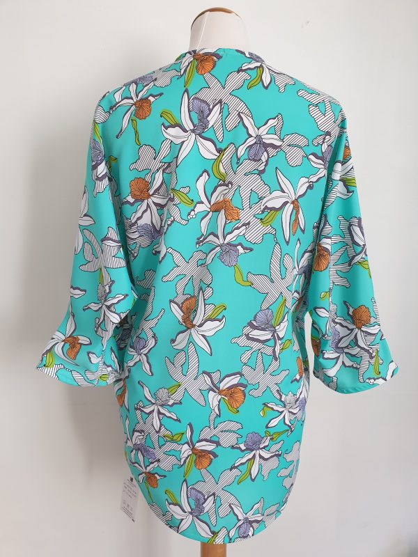 Veste Kùchù Green Flowers – Image 2