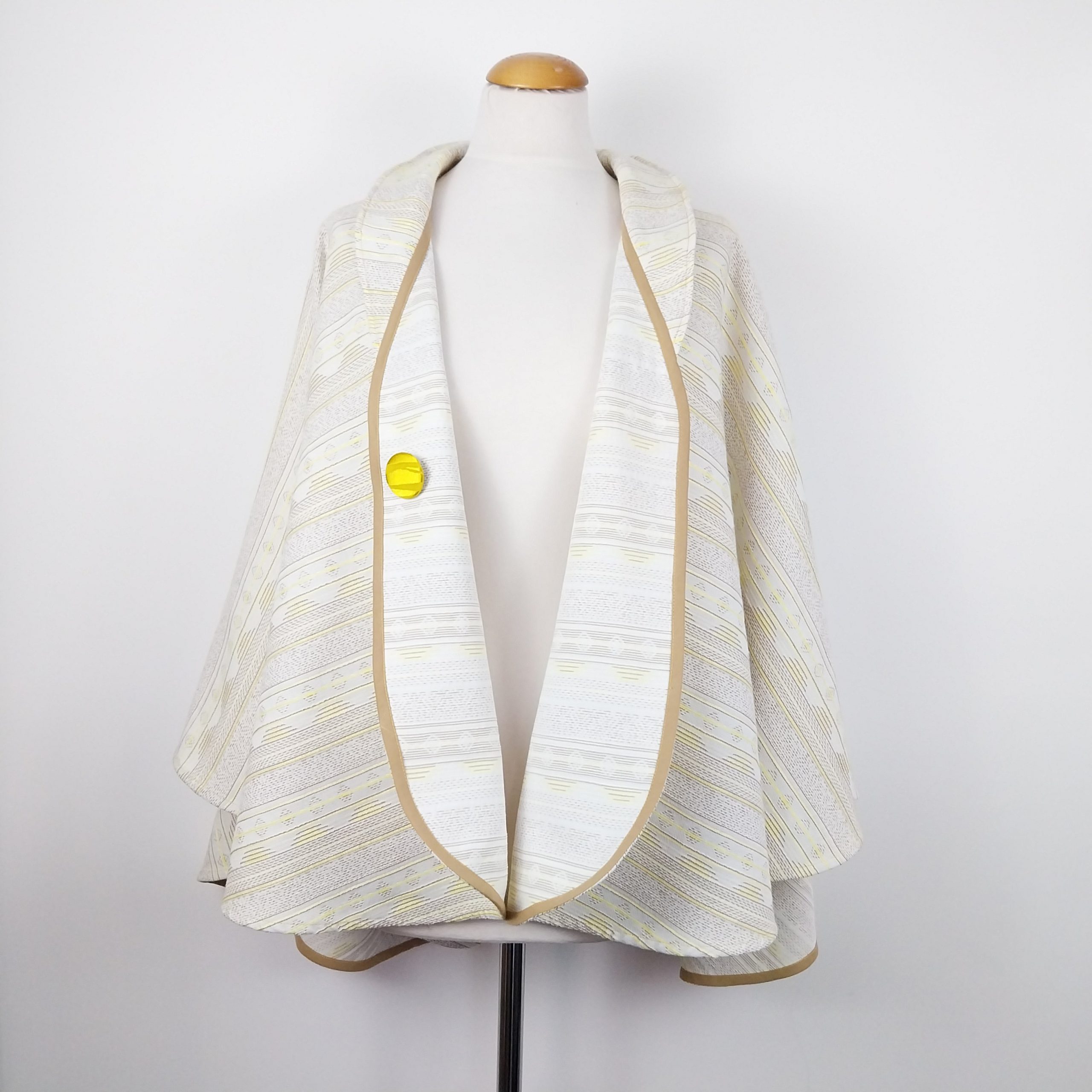 Cape Col n°65 - Pièce unique – Image 2